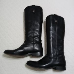 Frye women tall boots. 8.5.  Black.